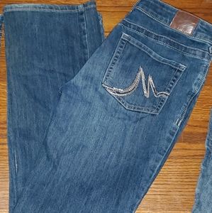 Maurices jeans